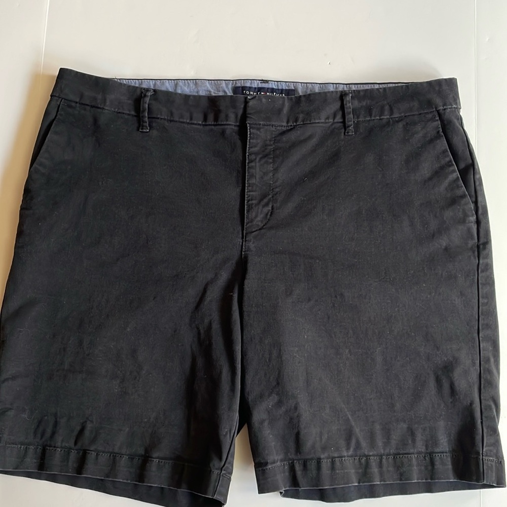 Tommy Hilfiger brushed chino stretch shorts size 14